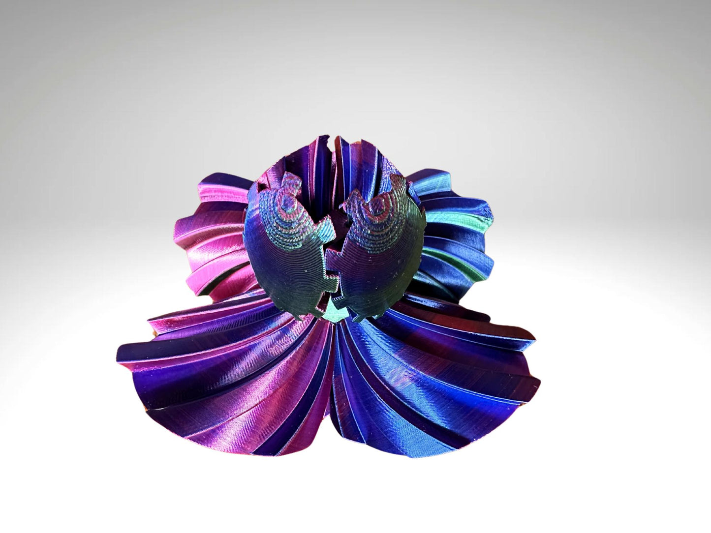 Gear Ball Fidget Toy – Colorful Spinning Sensory Ball for Stress Relief & Focus