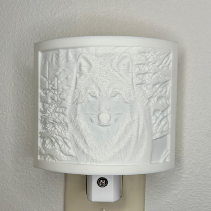 Wolf Night Light | Rustic Cabin Décor | Wildlife Gift | Forest Wolf Scene | Animal Lover Nightlight
