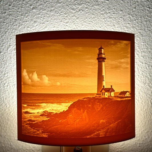 Lighthouse Night Light – Coastal Ocean Cliff Scene
