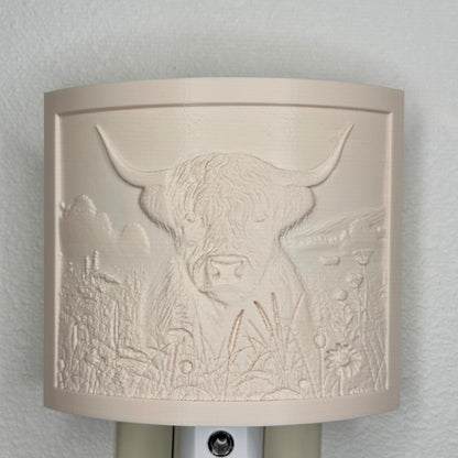 Highland Cow Night Light | Rustic Farmhouse LED Plug-In, Auto On/Off