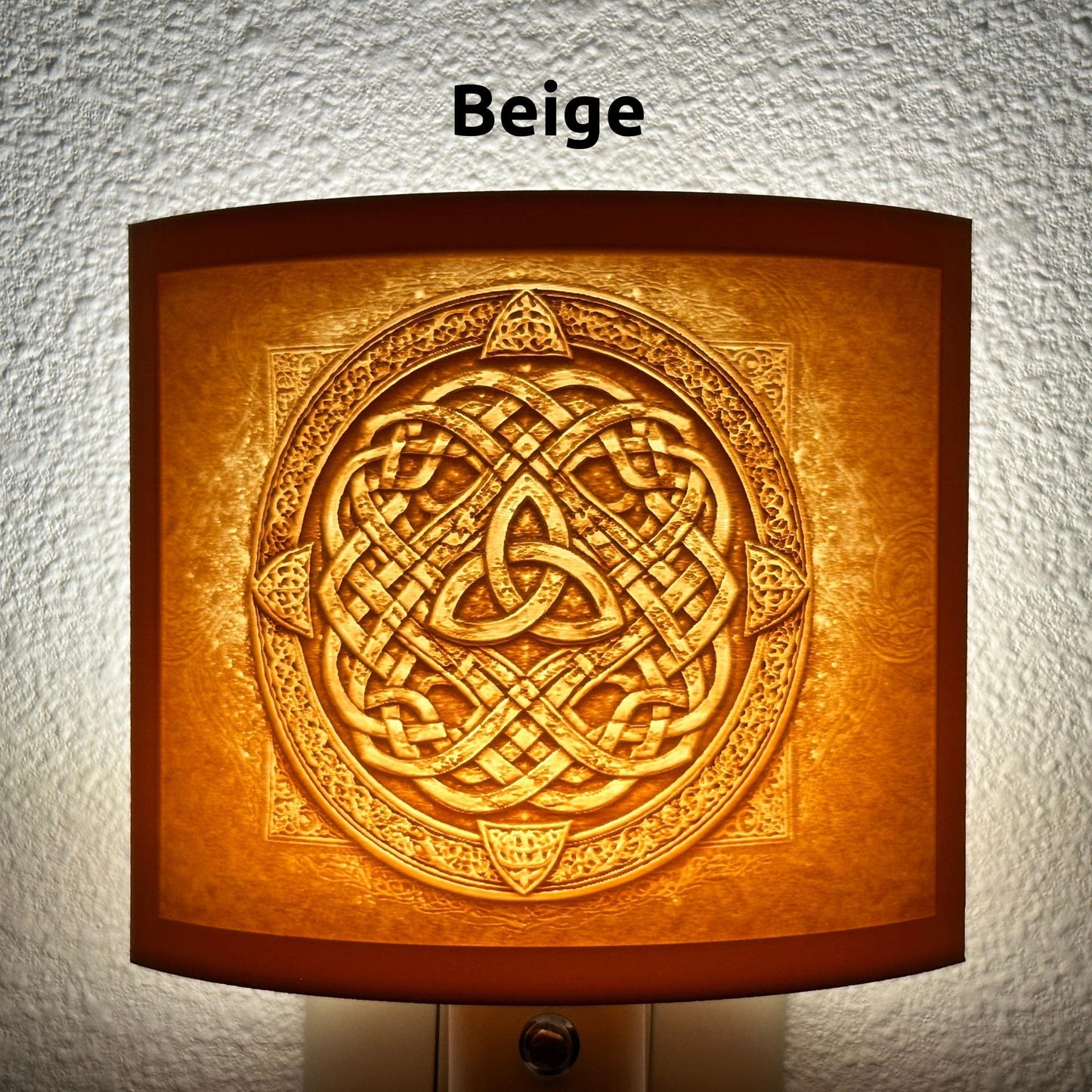 Celtic Knot Night Light – Auto On/Off Plug-In LED – Triquetra Wall Light
