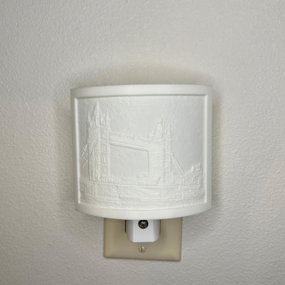 White Tower Bridge lithophane night light with embossed London bridge cityscape design, curved travel-themed decor for bedrooms, offices, hallways, or architecture lovers.