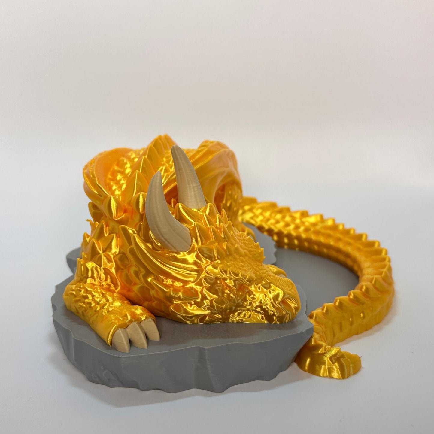Dragon Dice Holder for DND, Sleeping Dragon Dice Tray, Tabletop RPG Dice Storage, Fantasy Gamer Gift, Dungeons and Dragons Decor
